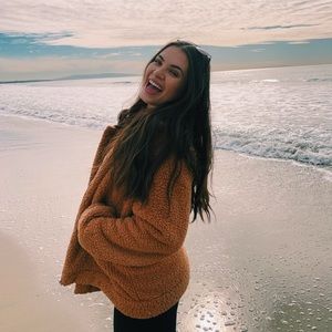 Meet your Posher, Allison